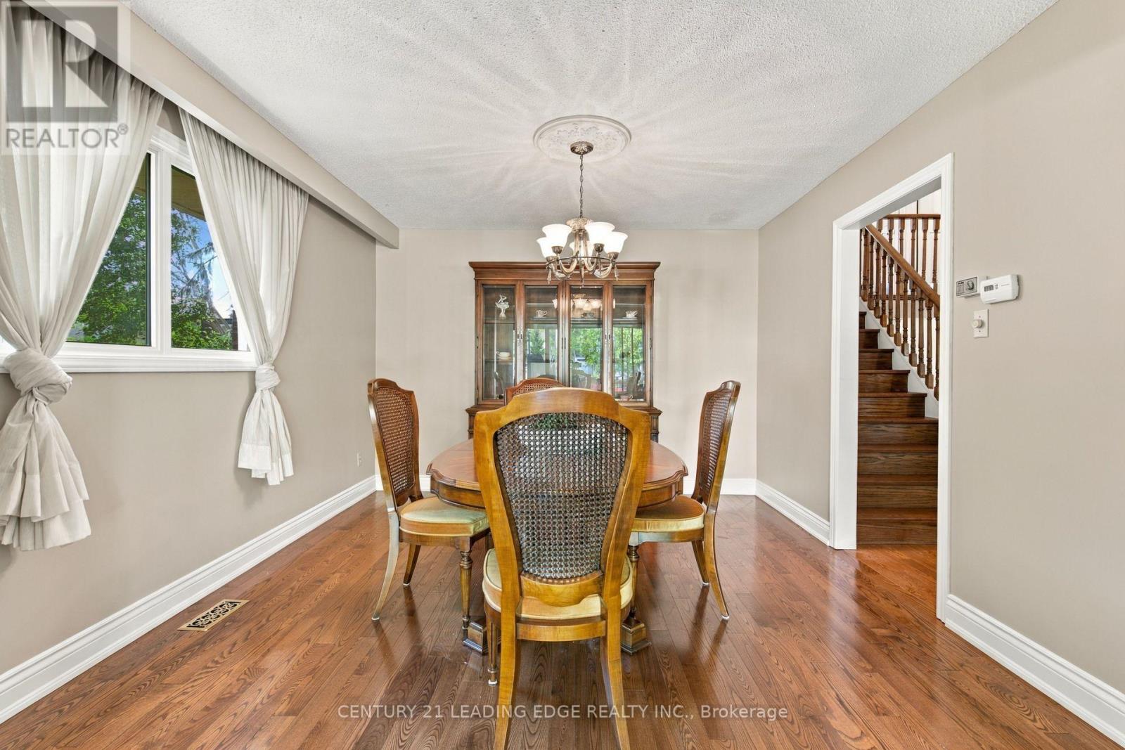 90 Pringle Avenue, Markham, Ontario  L3P 3L3 - Photo 13 - N13833406