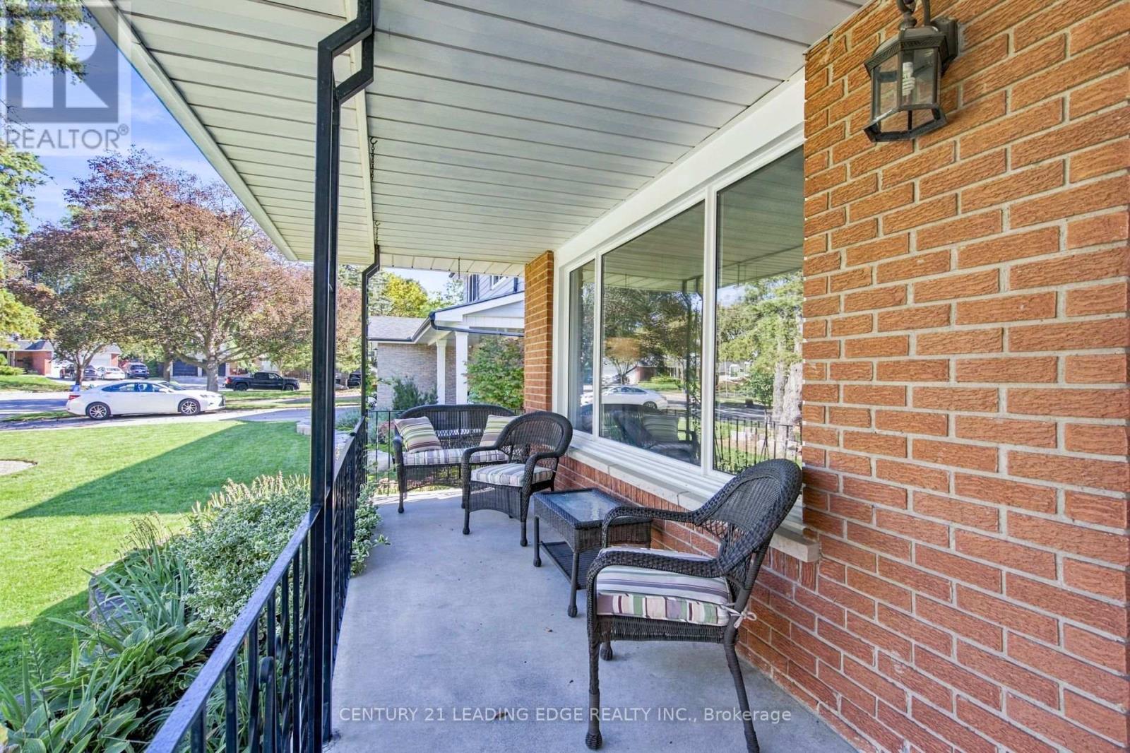 90 Pringle Avenue, Markham, Ontario  L3P 3L3 - Photo 5 - N13833406