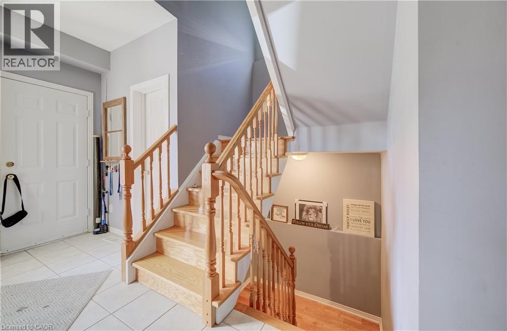 295 Gatehouse Drive, Cambridge, Ontario  N1P 1E6 - Photo 6 - 40864398