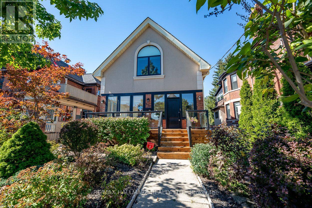 620 INDIAN ROAD, Toronto, Ontario