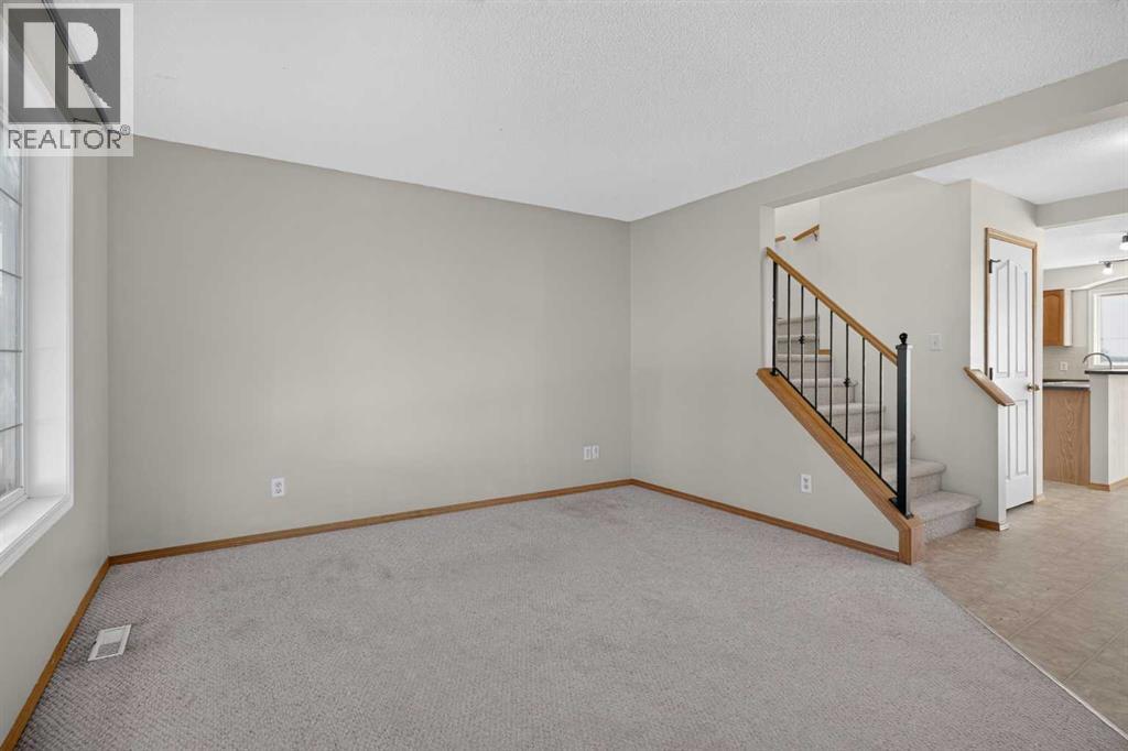 184 Everridge Way SW