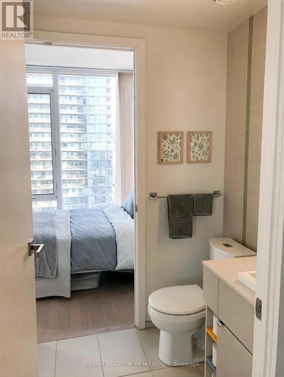 2503 - 101 Peter Street, Toronto, Ontario  M5V 0G6 - Photo 20 - C13833438