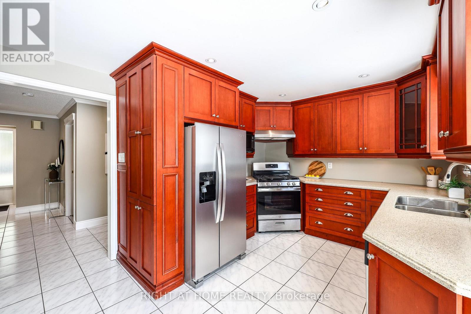 65 Anstead Crescent, Ajax, Ontario  L1S 3X4 - Photo 16 - E13833444
