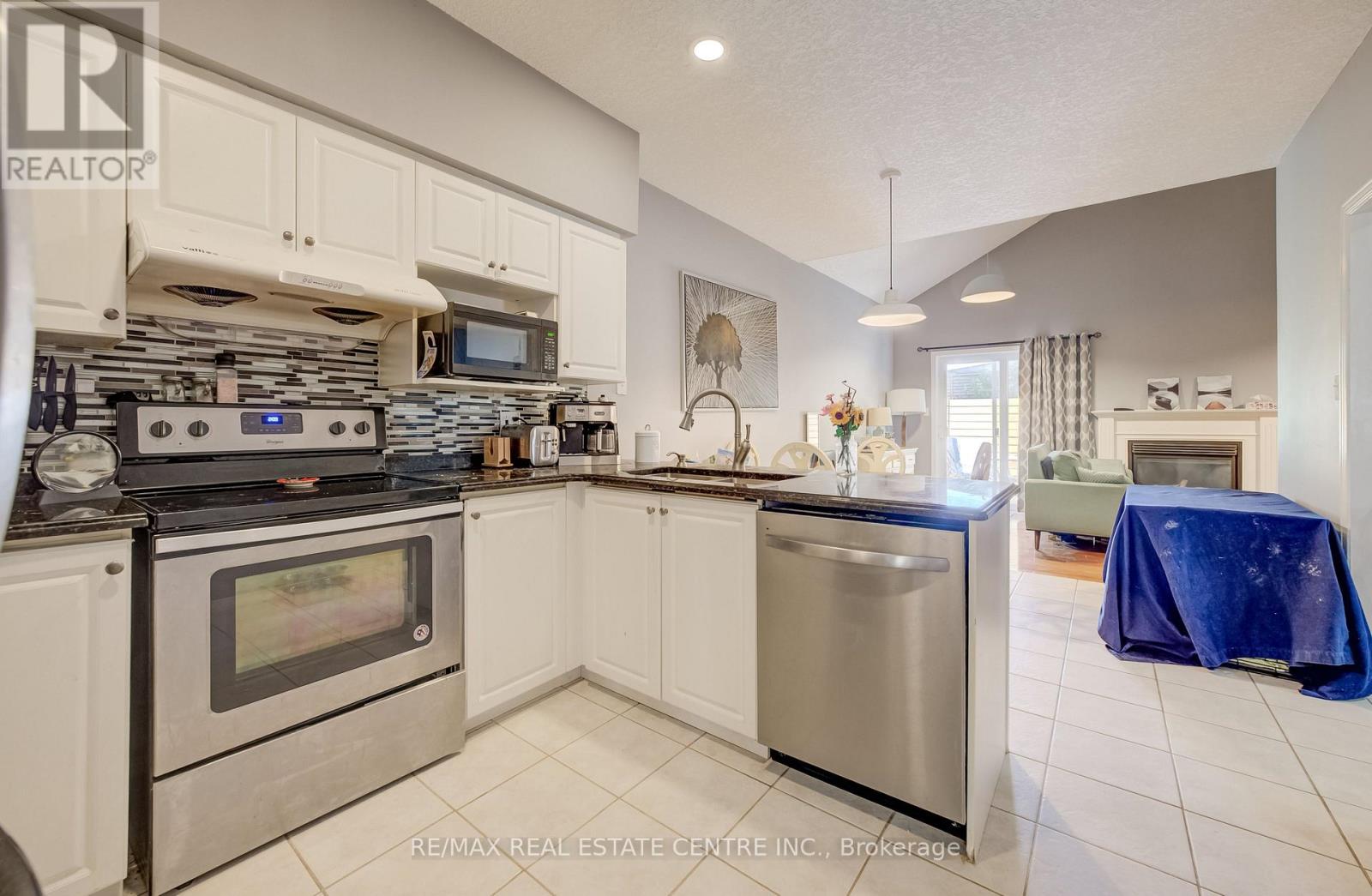 295 Gatehouse Drive, Cambridge, Ontario  N1P 1E6 - Photo 9 - X13833448