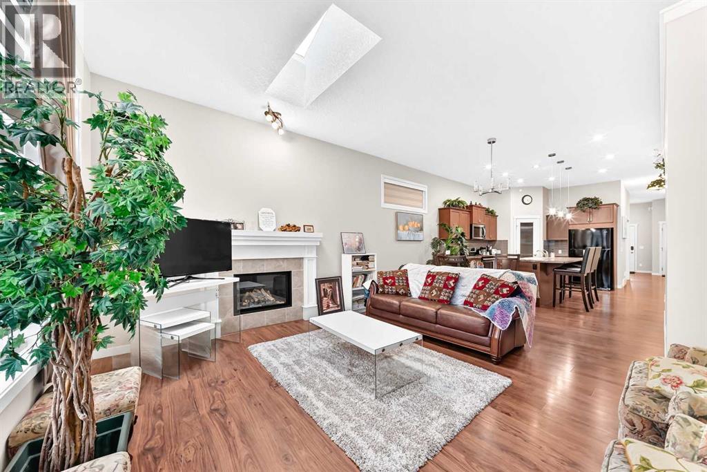 92 Evansfield Place NW, Calgary, Alberta  T3P 0K3 - Photo 6 - A2343051