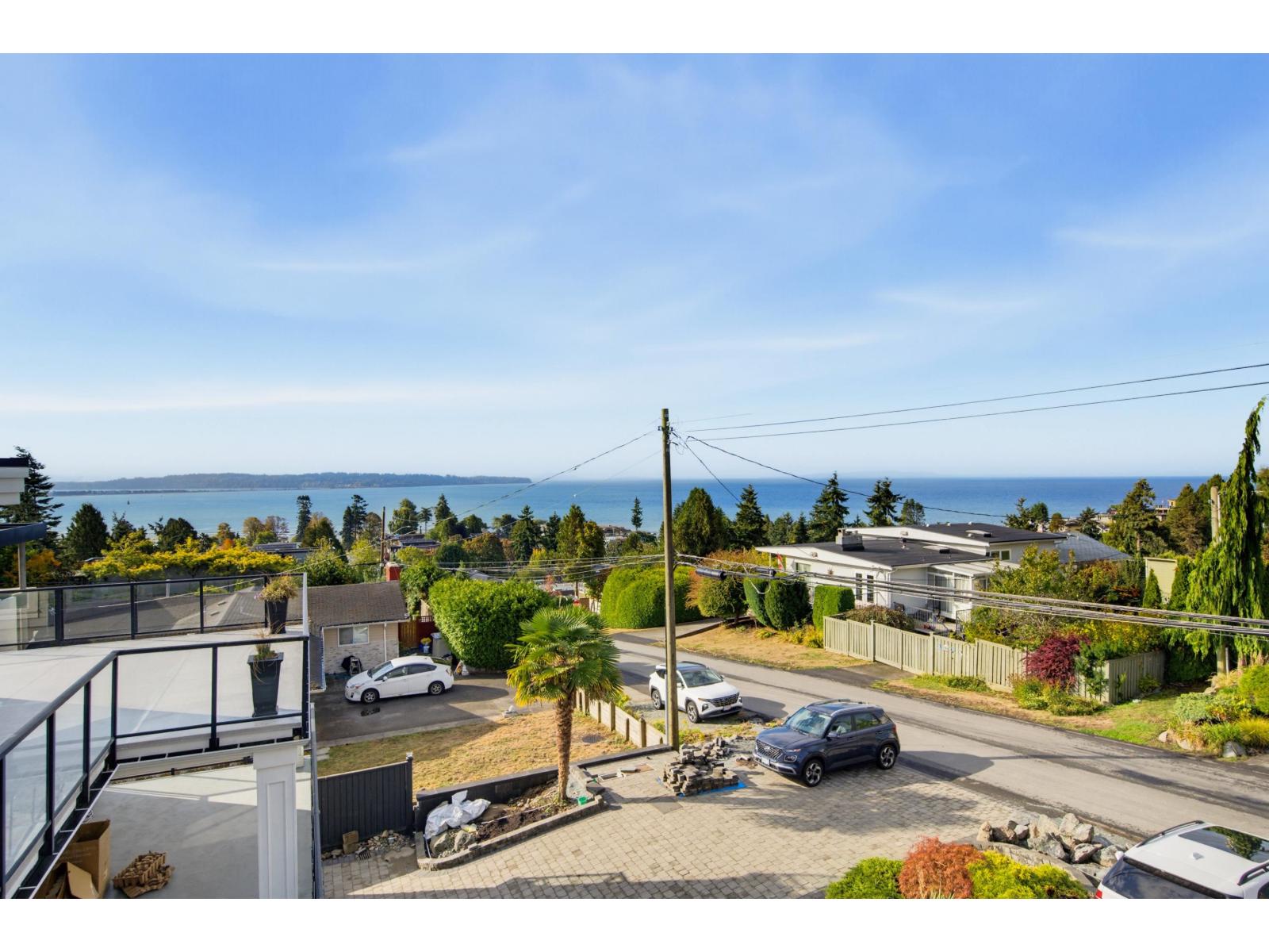 1040 Lee Street, White Rock, British Columbia V4B 4P1 - Photo 4 - R3166628