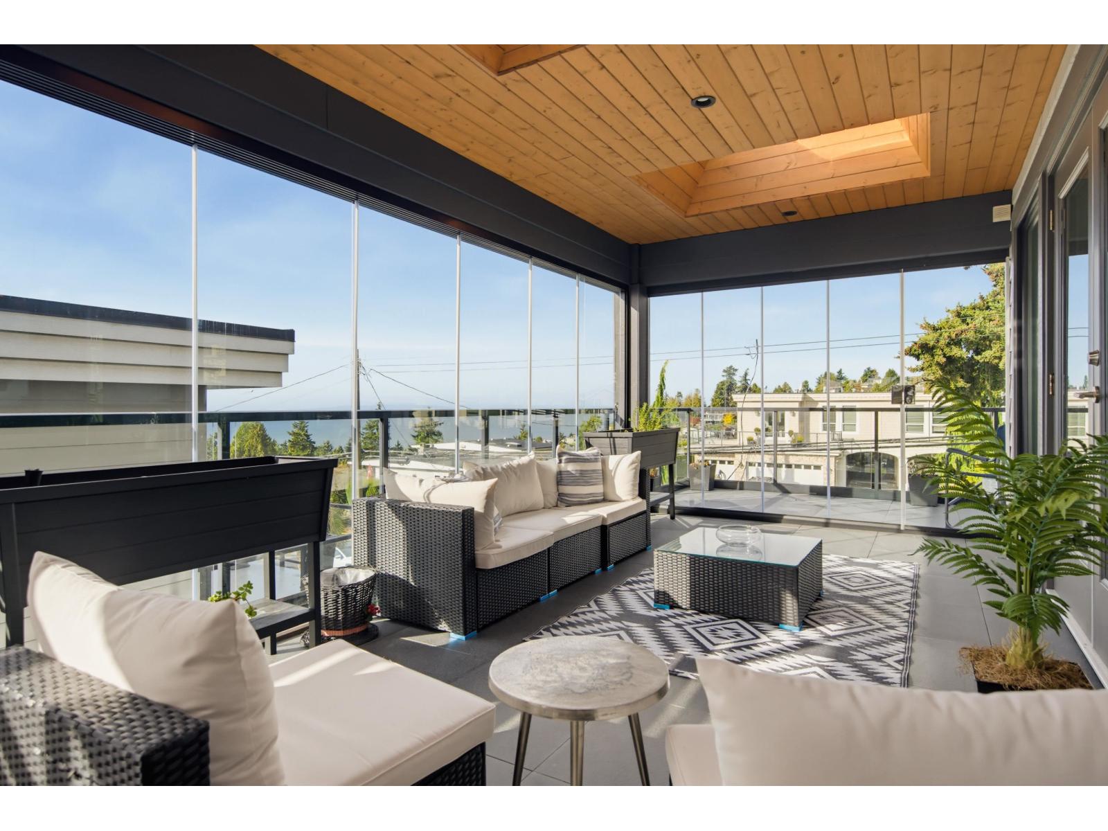 1040 Lee Street, White Rock, British Columbia V4B 4P1 - Photo 15 - R3166628