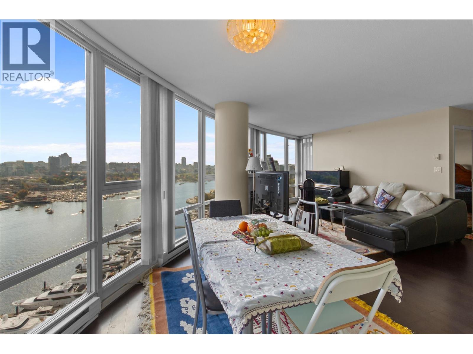 2306 1033 Marinaside Crescent, Vancouver, British Columbia  V6Z 3A3 - Photo 7 - R3167096