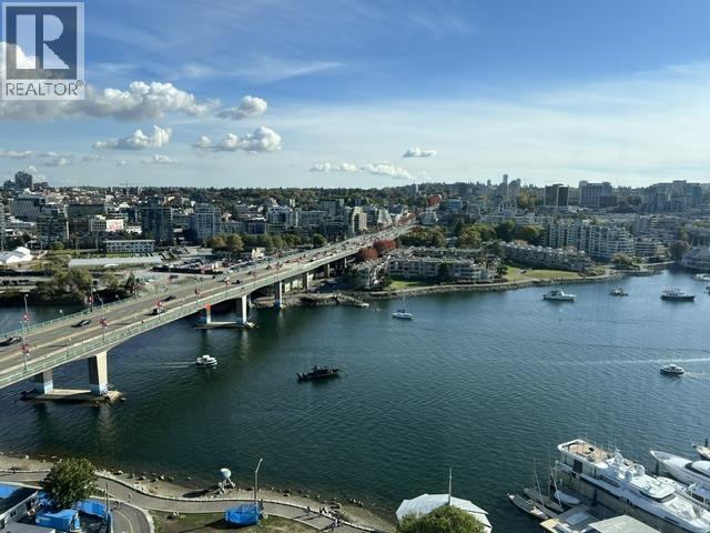2306 1033 Marinaside Crescent, Vancouver, British Columbia  V6Z 3A3 - Photo 2 - R3167096