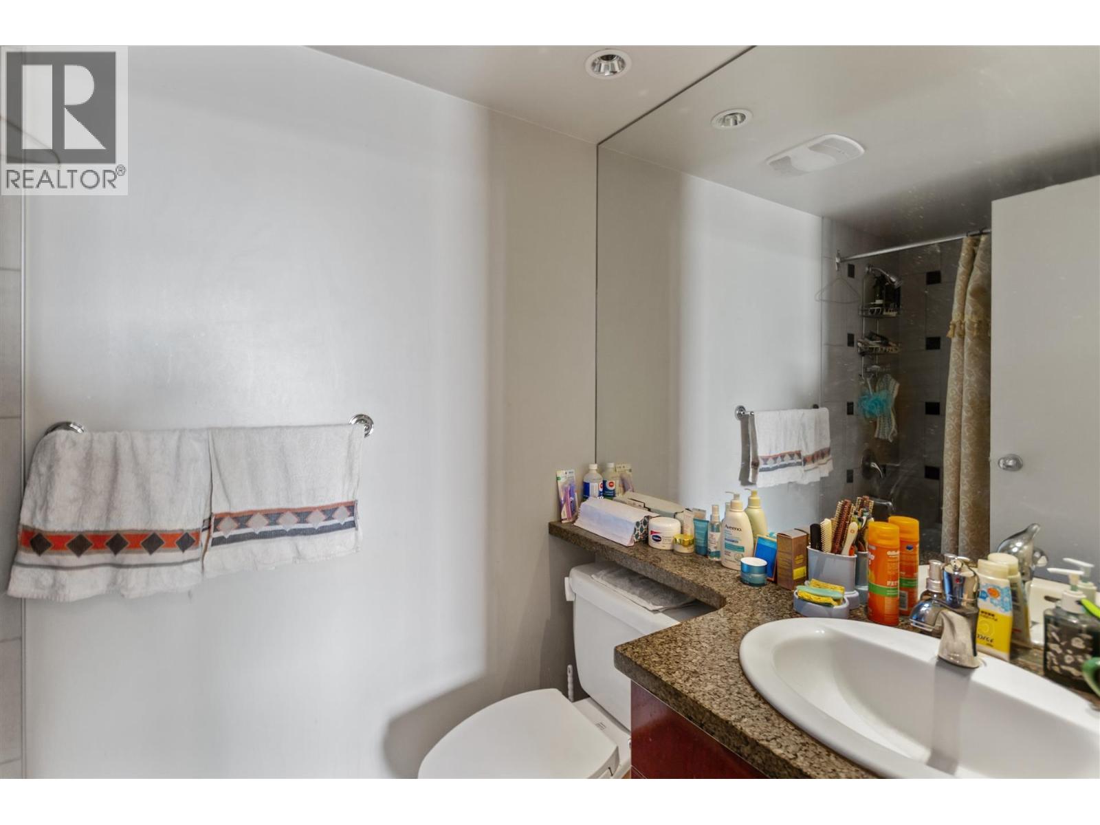 2306 1033 Marinaside Crescent, Vancouver, British Columbia  V6Z 3A3 - Photo 16 - R3167096