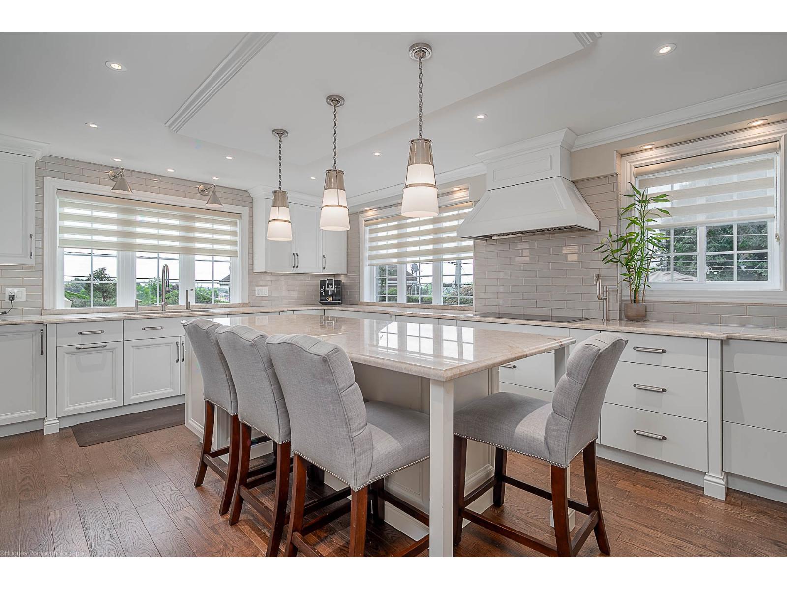 507 Rue Gaston-Mongeau Sainte-Thérèse Quebec Canada J7E5M4 2