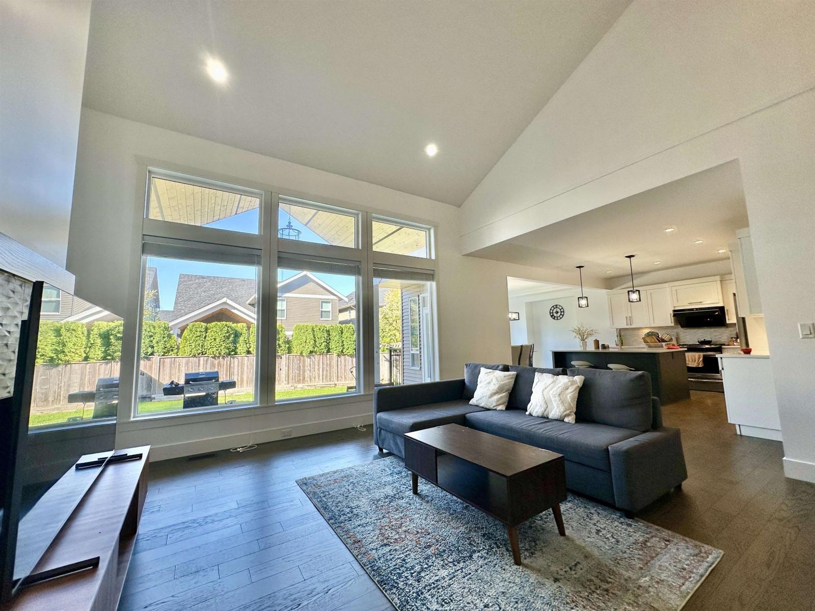8455 207 Street, Langley, British Columbia  V1M 3X4 - Photo 4 - R3169966