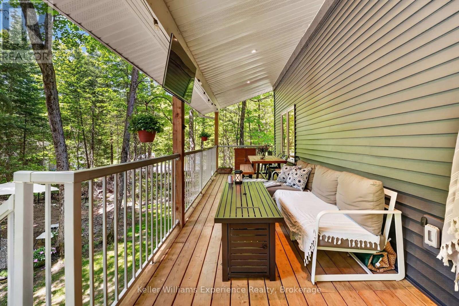1077 Holiday Park Drive, Bracebridge, Ontario  P1L 1W9 - Photo 29 - X13833516