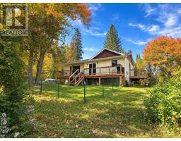 1250 DONROY ROAD, Highlands East, Ontario