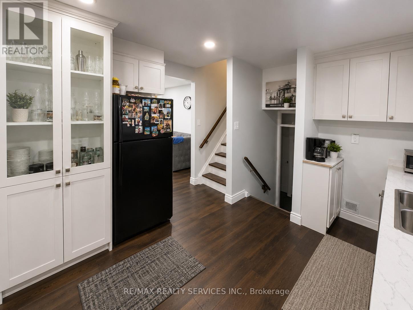 71 Newlyn Crescent, Brampton, Ontario  L6V 3A9 - Photo 7 - W13630716