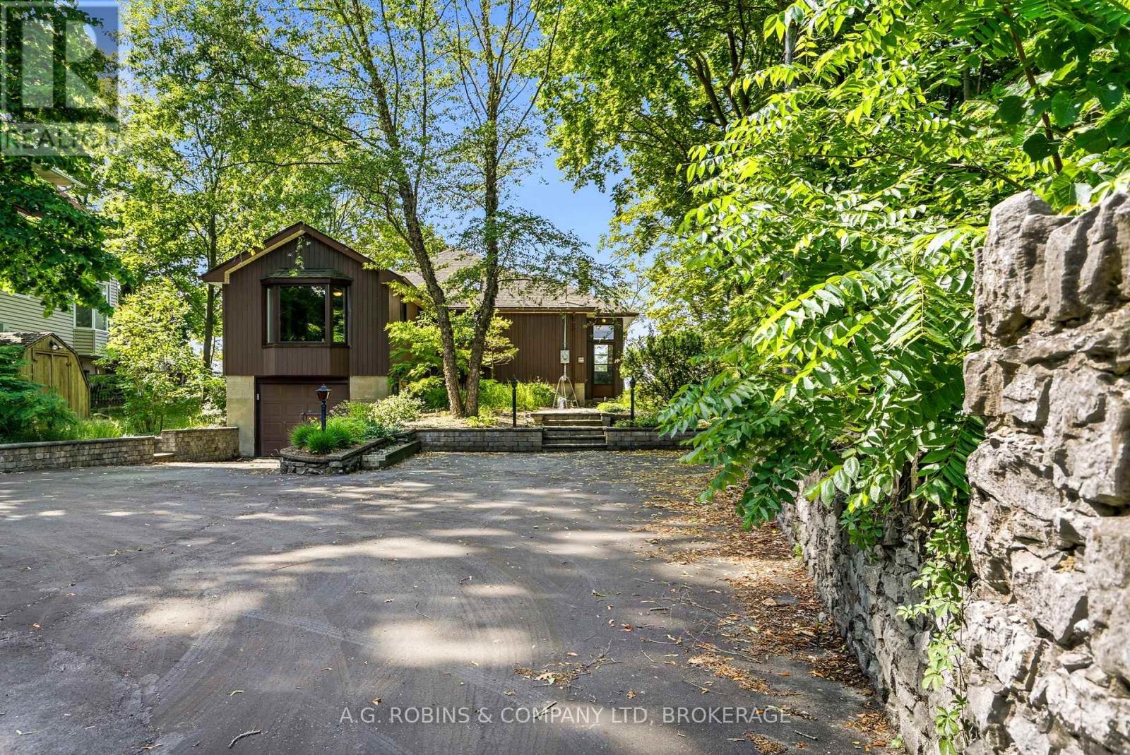 10599 LAKESHORE ROAD, Wainfleet, Ontario