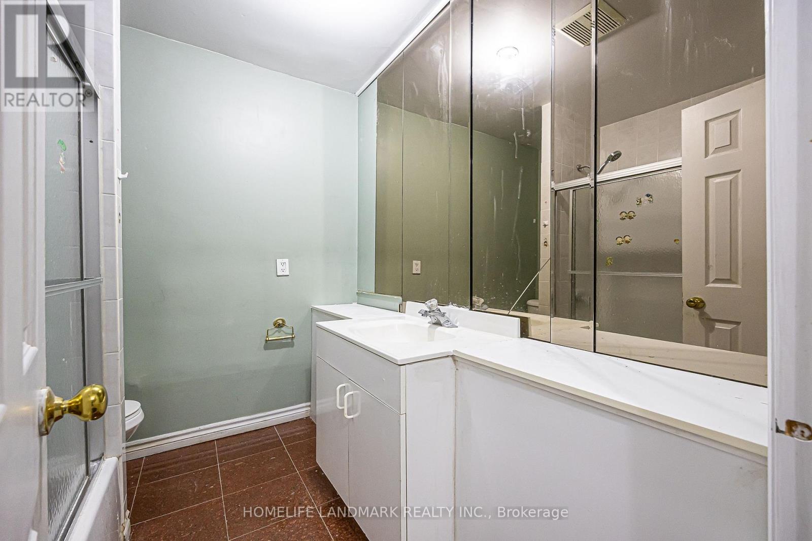 252 Dunview Avenue N, Toronto, Ontario  M2N 4J2 - Photo 48 - C13833468