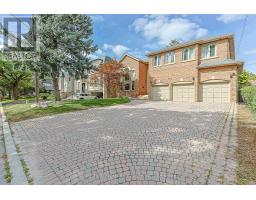 252 DUNVIEW AVENUE N, Toronto, Ontario