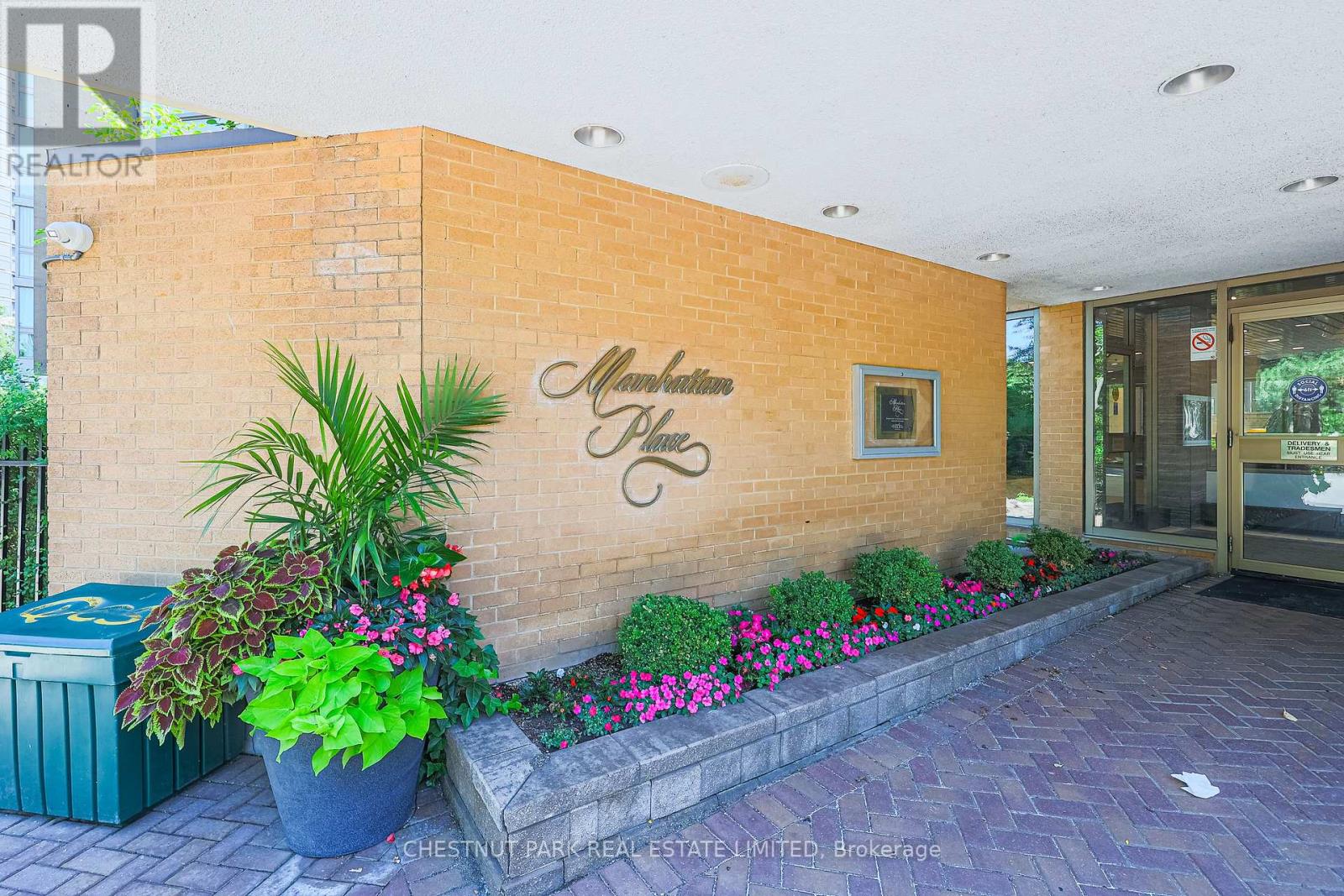 305 - 131 Beecroft Road, Toronto, Ontario  M2N 6G9 - Photo 2 - C13833478