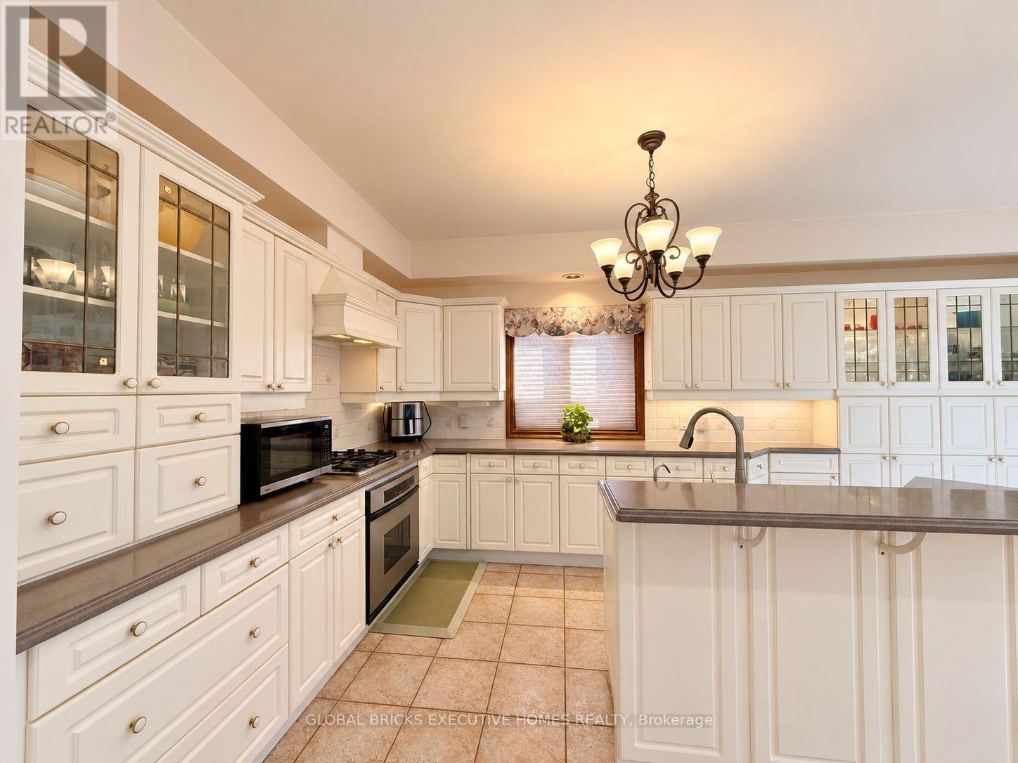 375 Princess Avenue, Toronto, Ontario  M2N 3S7 - Photo 10 - C13833498