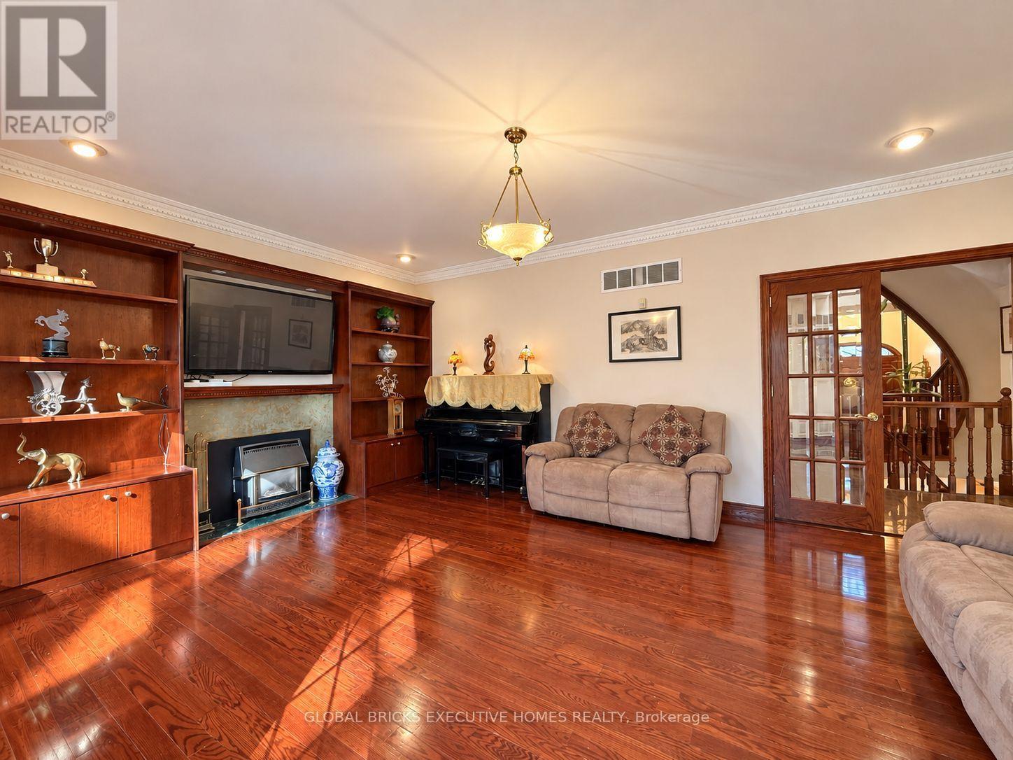 375 Princess Avenue, Toronto, Ontario  M2N 3S7 - Photo 13 - C13833498