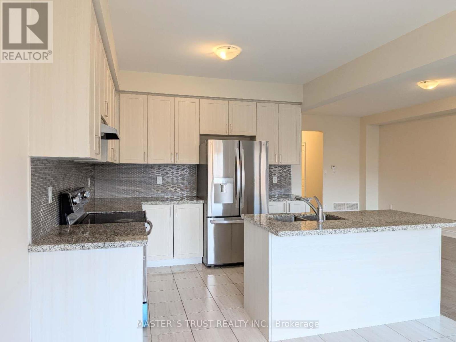 163 Heritage Street, Bradford West Gwillimbury (Bradford), Ontario  L3Z 4M6 - Photo 11 - N13833540