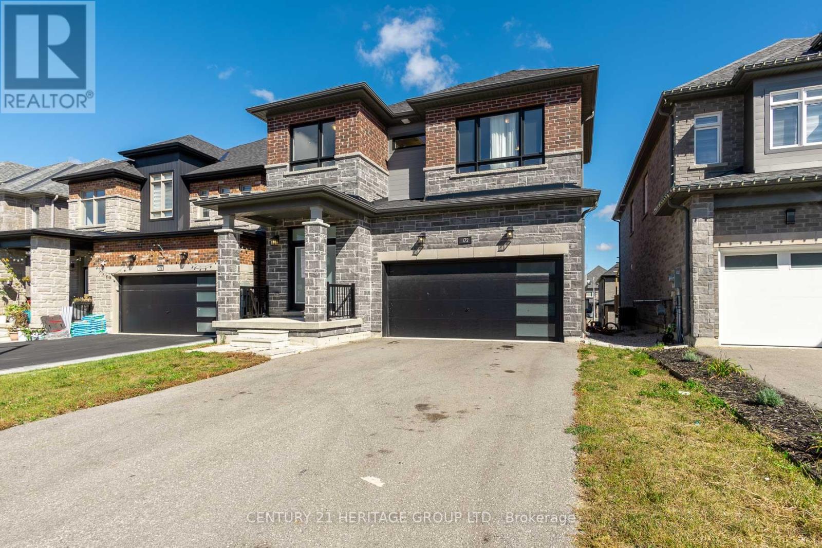 172 Franklin Trail, Barrie, Ontario  L9J 0J2 - Photo 2 - S13833494