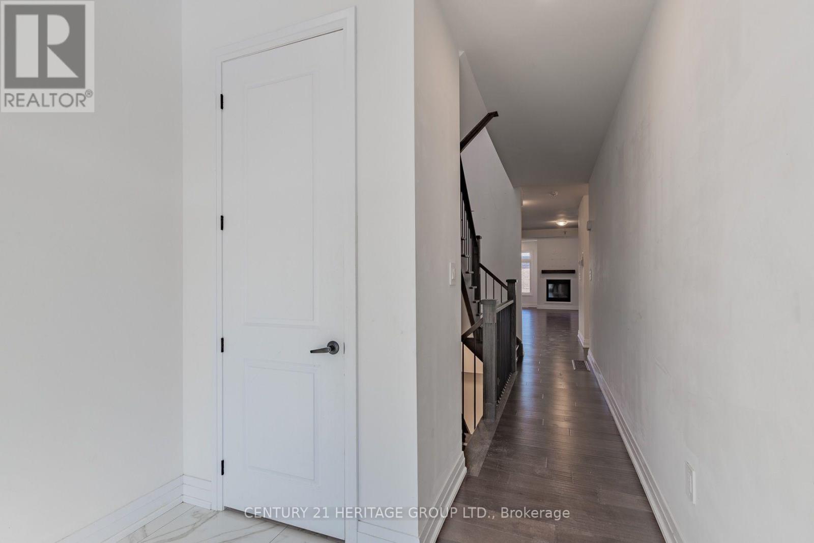 172 Franklin Trail, Barrie, Ontario  L9J 0J2 - Photo 5 - S13833494