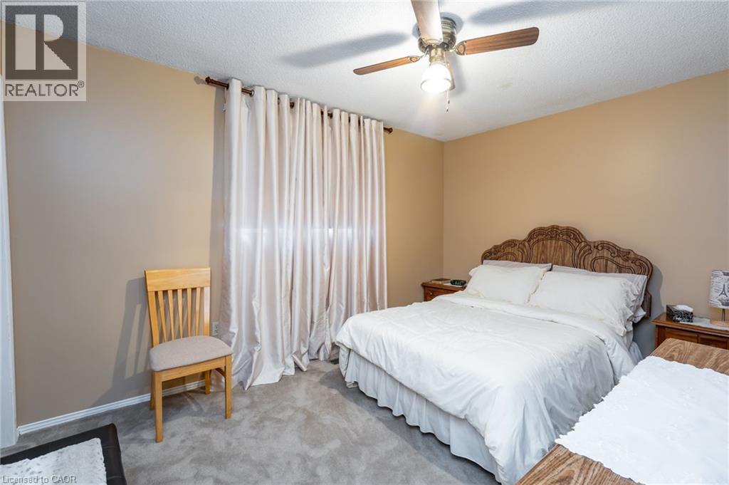 437 Eaglewood Drive, Hamilton, Ontario  L8W 2T1 - Photo 23 - 40866856