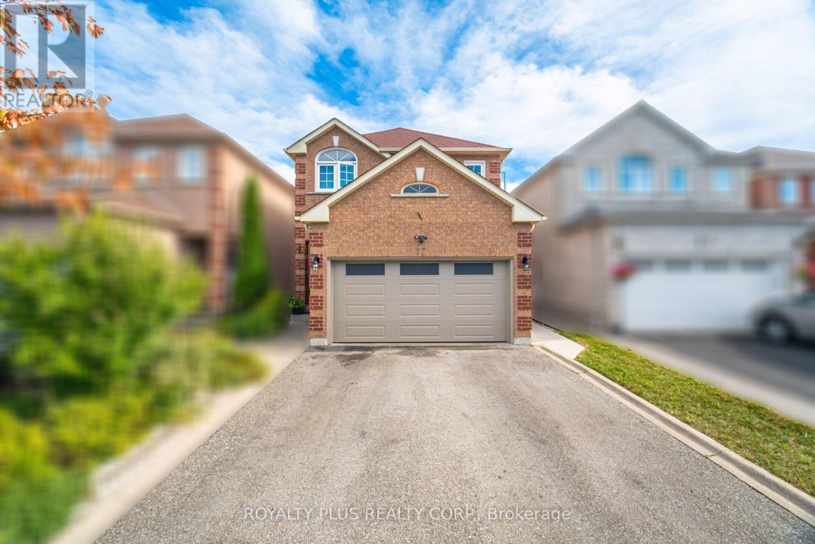 77 ARTHURS CRESCENT, Brampton, Ontario