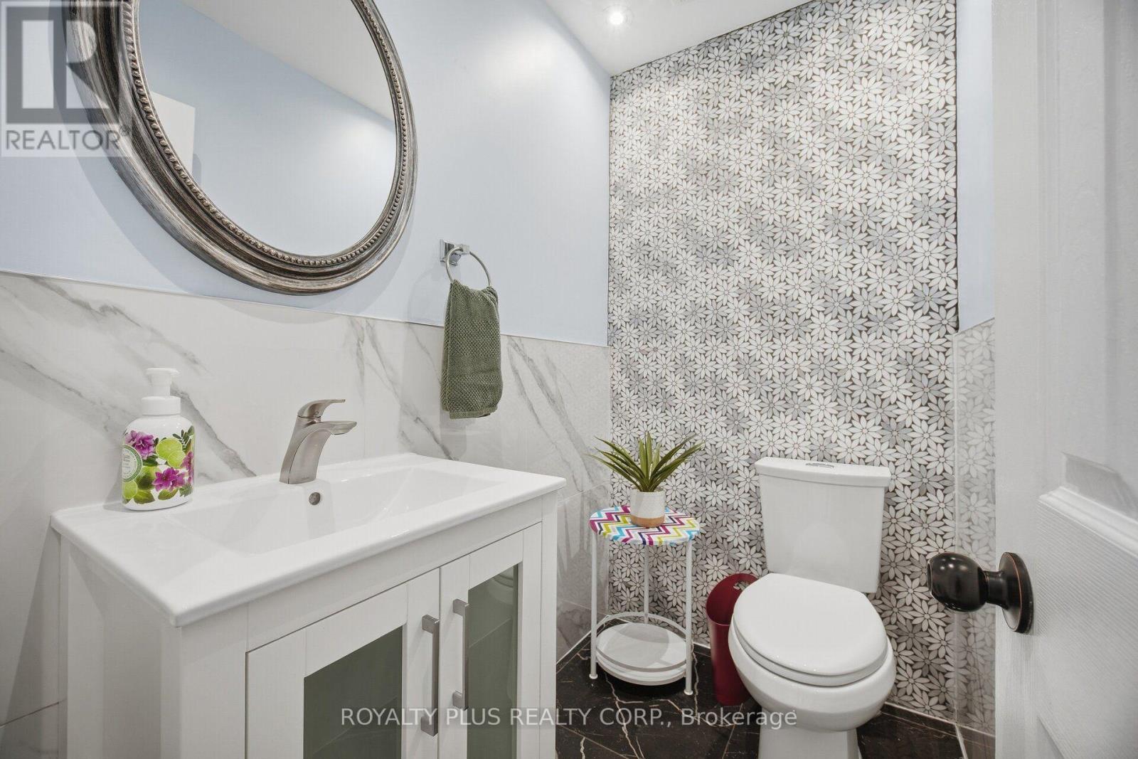 77 Arthurs Crescent, Brampton, Ontario  L6Y 4Y3 - Photo 17 - W13833480