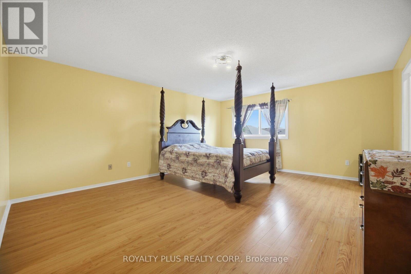 77 Arthurs Crescent, Brampton, Ontario  L6Y 4Y3 - Photo 19 - W13833480