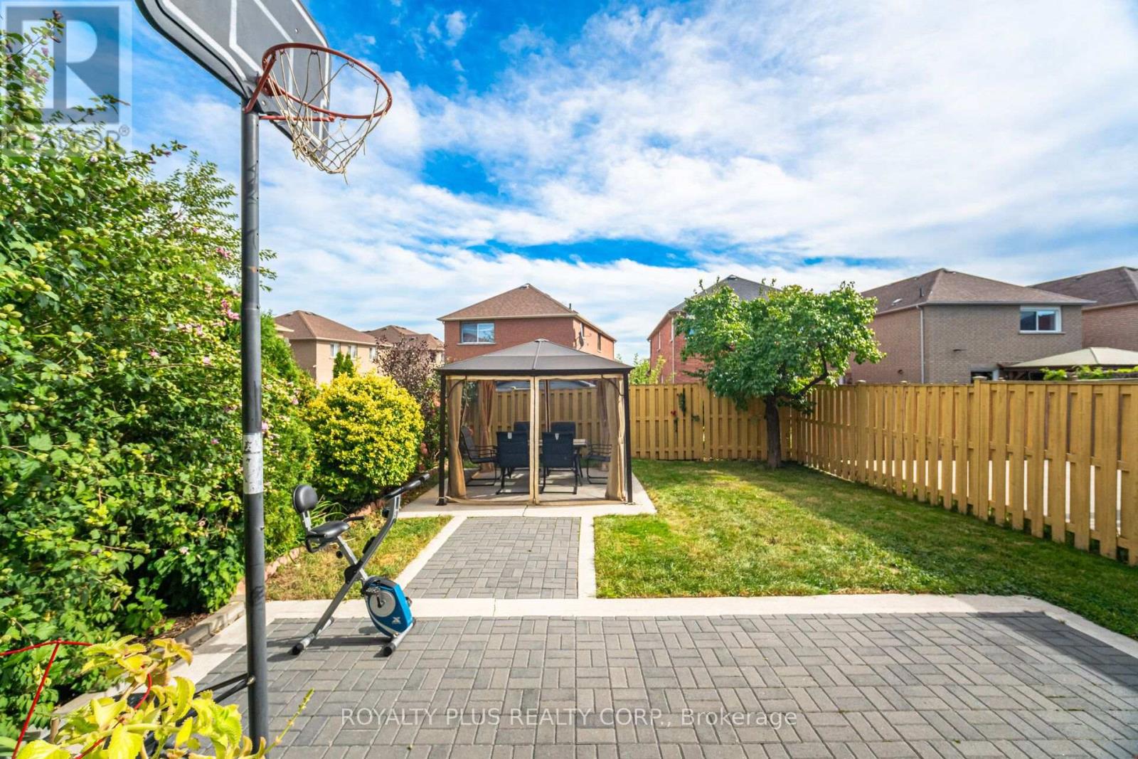 77 Arthurs Crescent, Brampton, Ontario  L6Y 4Y3 - Photo 37 - W13833480