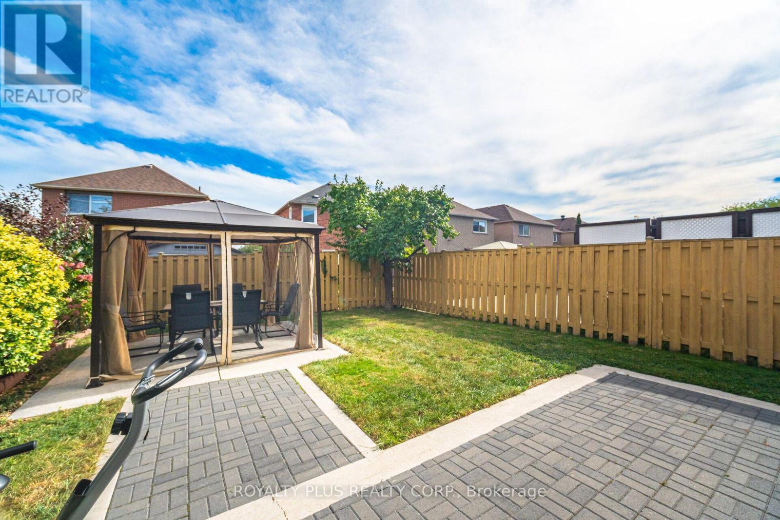 77 Arthurs Crescent, Brampton, Ontario  L6Y 4Y3 - Photo 39 - W13833480