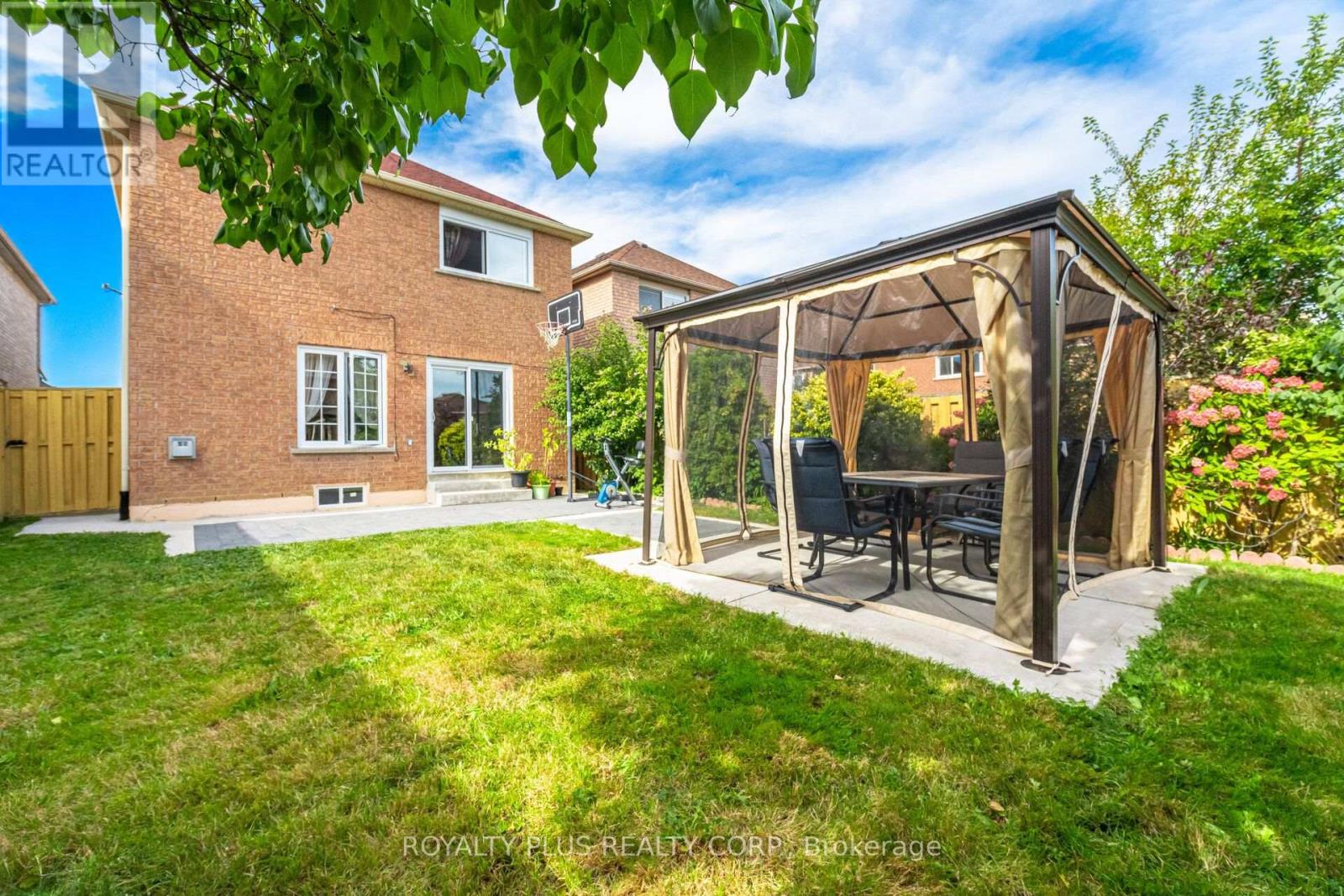 77 Arthurs Crescent, Brampton, Ontario  L6Y 4Y3 - Photo 40 - W13833480