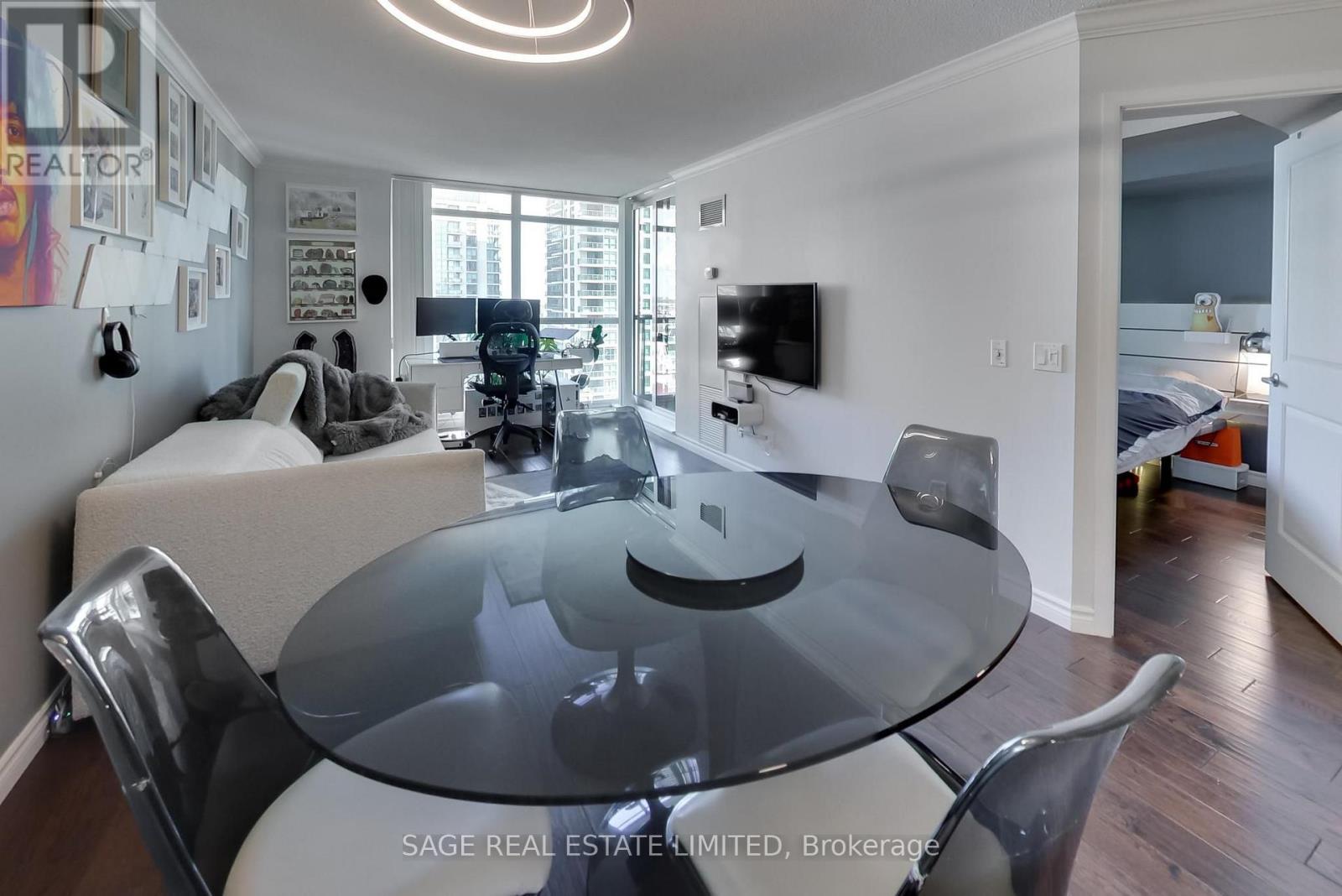 1801 - 235 Sherway Gardens Road, Toronto, Ontario  M9C 0A2 - Photo 10 - W13833490