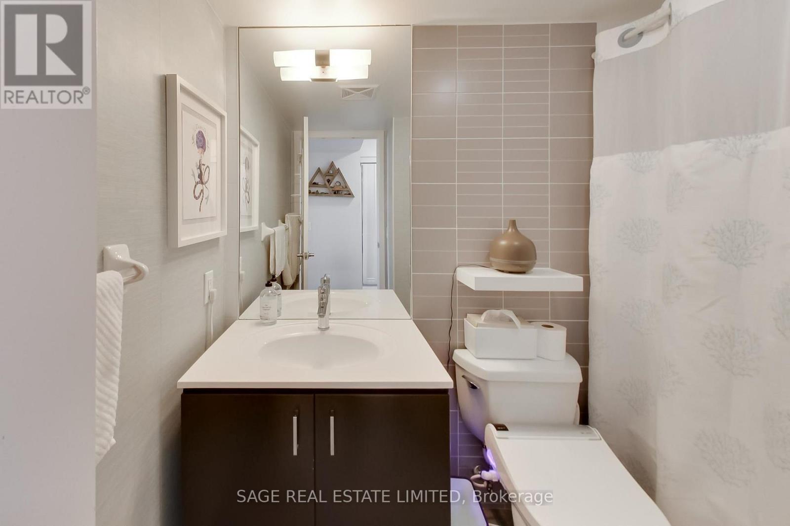 1801 - 235 Sherway Gardens Road, Toronto, Ontario  M9C 0A2 - Photo 5 - W13833490
