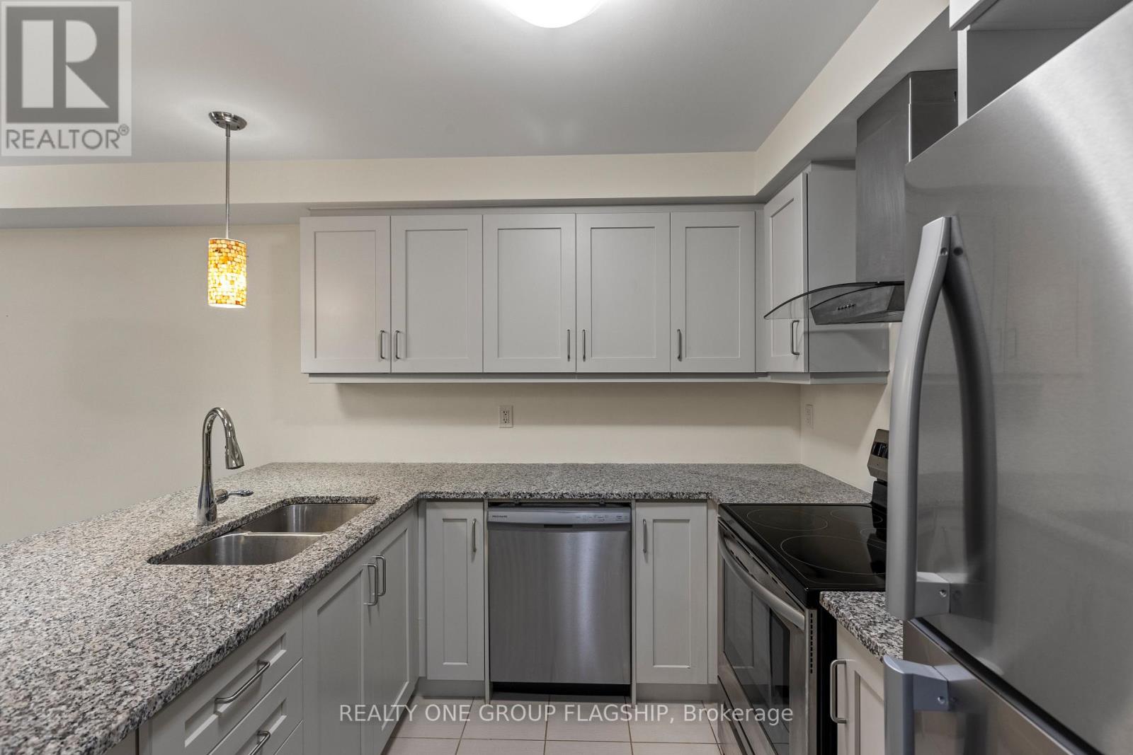 122 Christopher Road, Oakville, Ontario  L6H 0Y1 - Photo 15 - W13833508