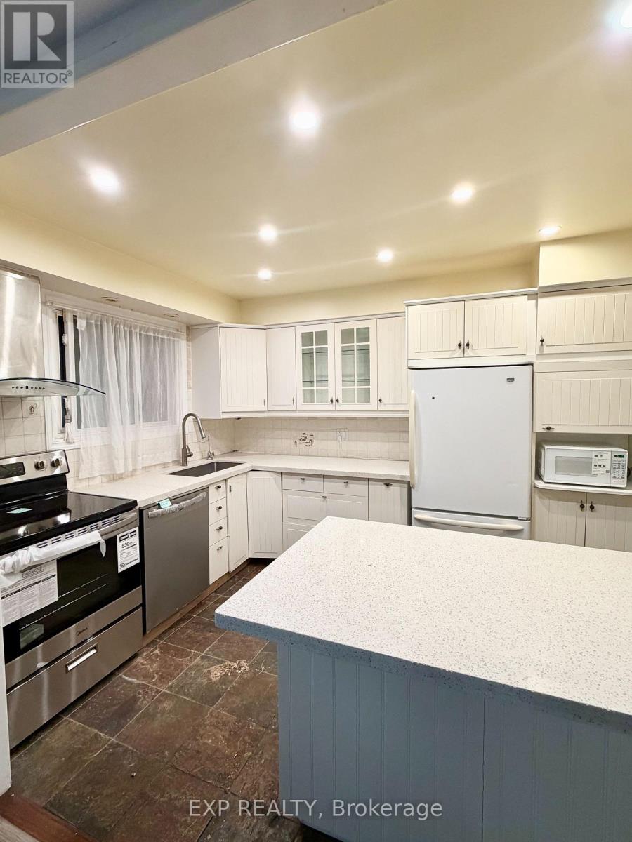 Upper - 119 Ingleside Drive, Kitchener, Ontario  N2M 2G9 - Photo 3 - X13833532