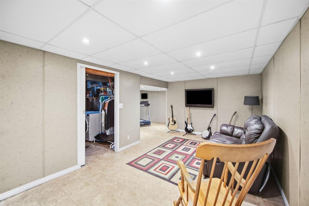 40 Sansome Avenue, Winnipeg, Manitoba  R3K 0P2 - Photo 25 - 202624171