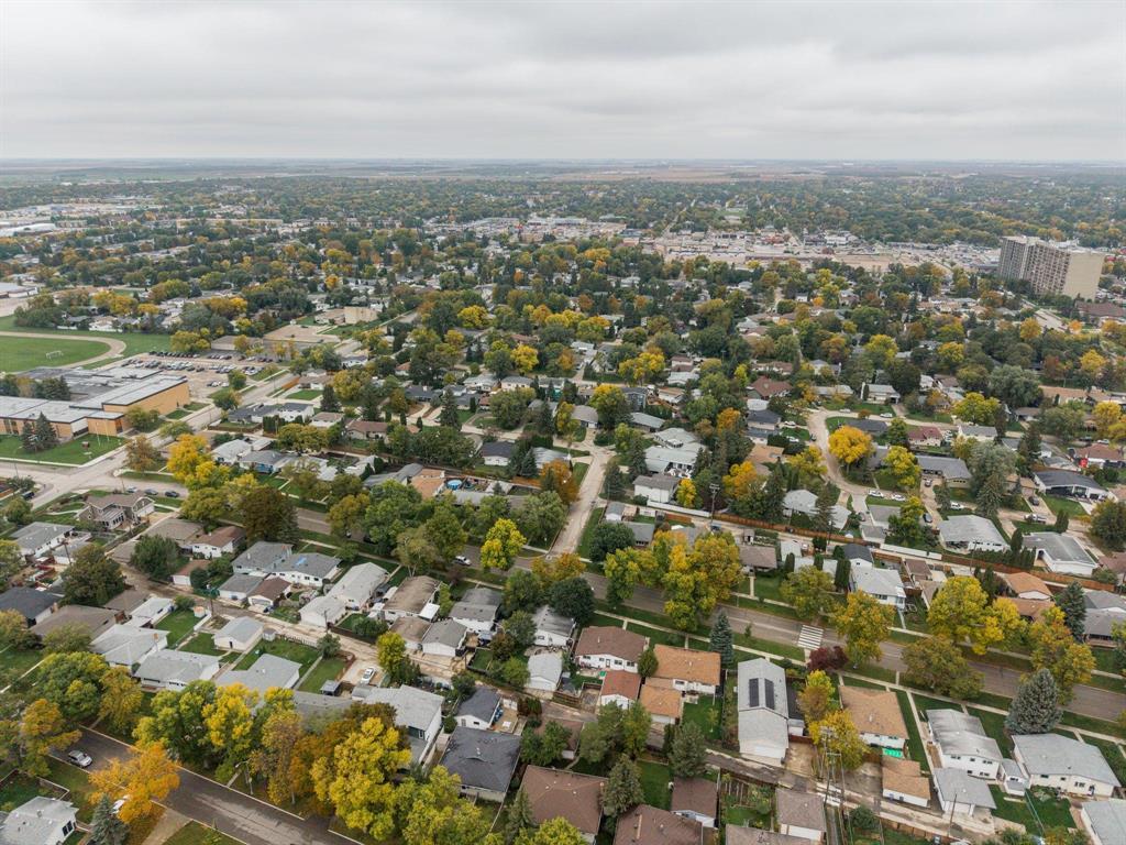 40 Sansome Avenue, Winnipeg, Manitoba  R3K 0P2 - Photo 42 - 202624171