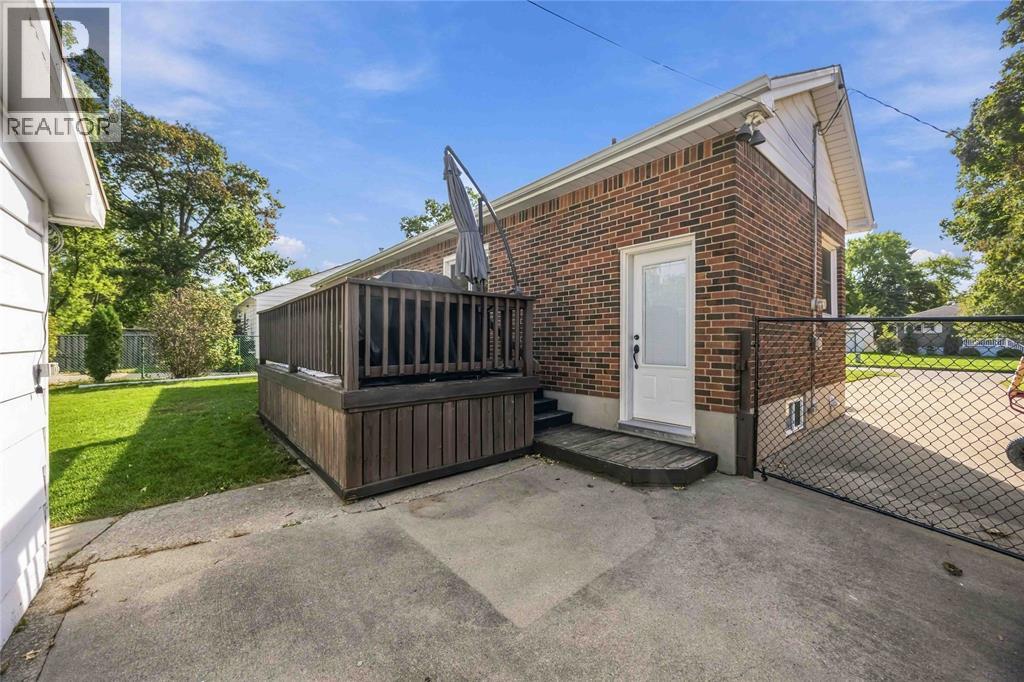 772 Kemsley Drive, Sarnia, Ontario  N7V 2M2 - Photo 30 - 26022727