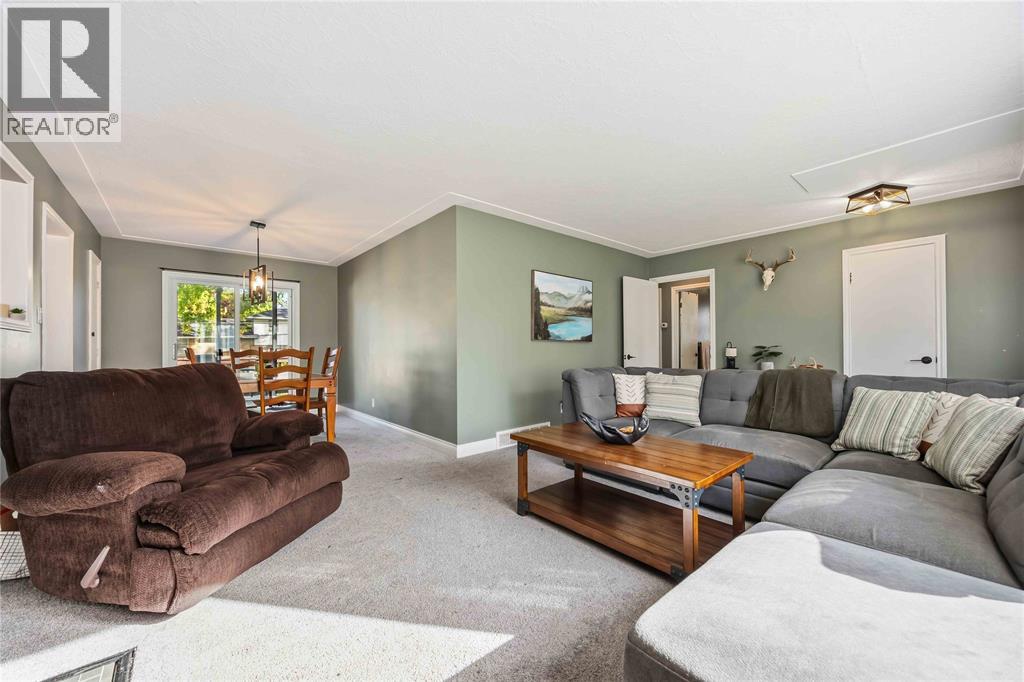 772 Kemsley Drive, Sarnia, Ontario  N7V 2M2 - Photo 7 - 26022727