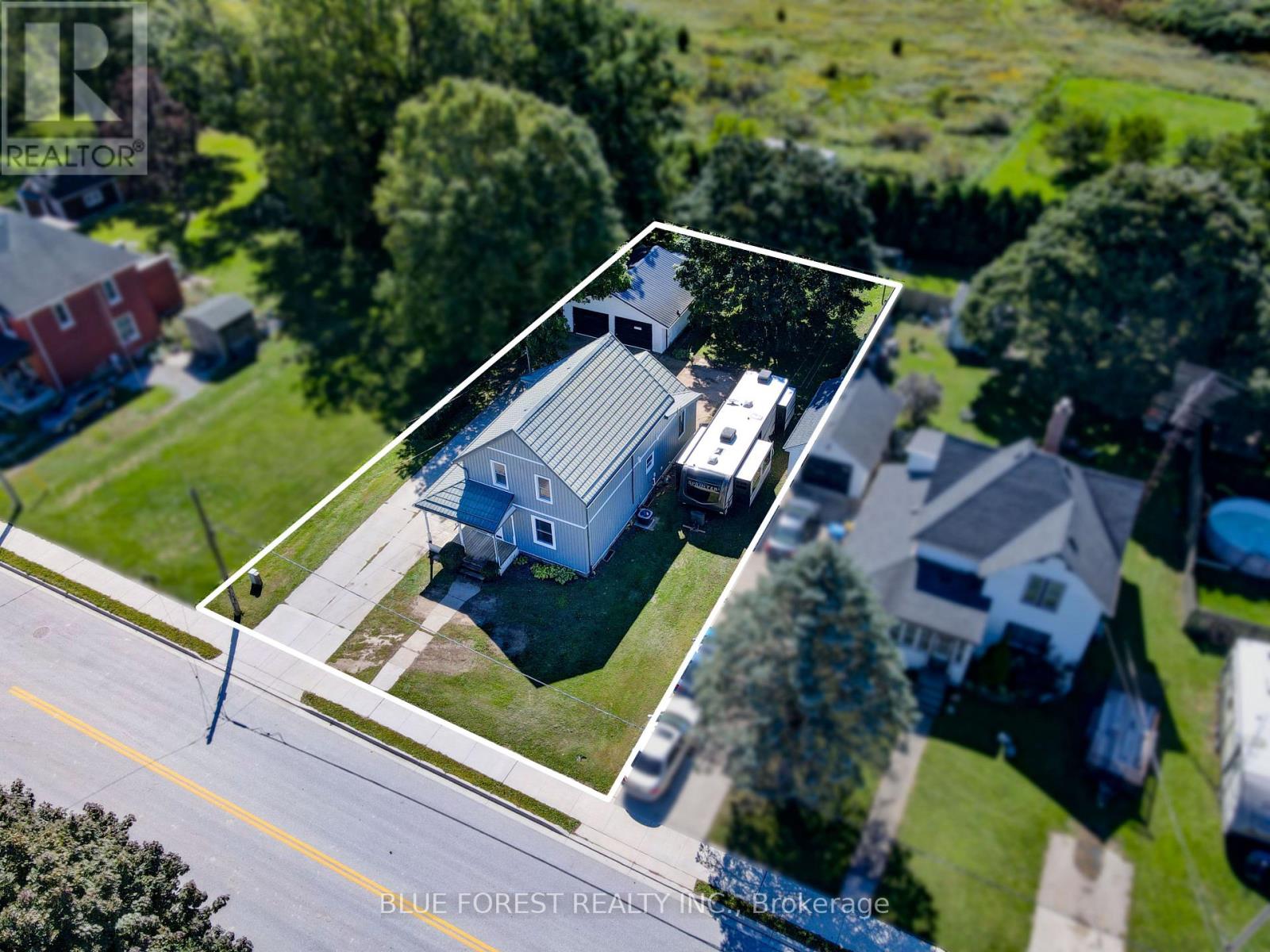 264 Furnival Road, West Elgin, Ontario  N0L 2C0 - Photo 3 - X13833598
