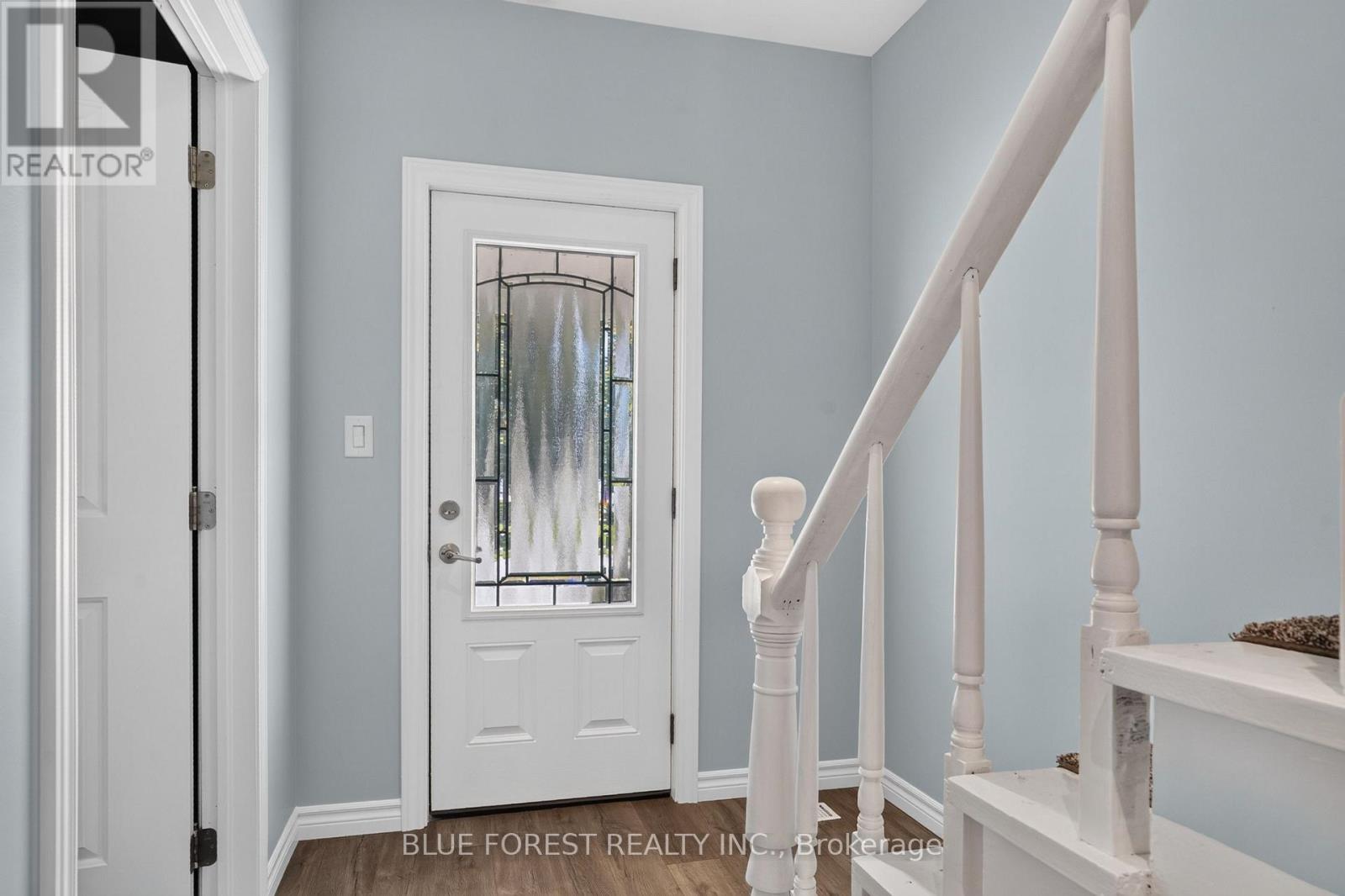 264 Furnival Road, West Elgin, Ontario  N0L 2C0 - Photo 5 - X13833598