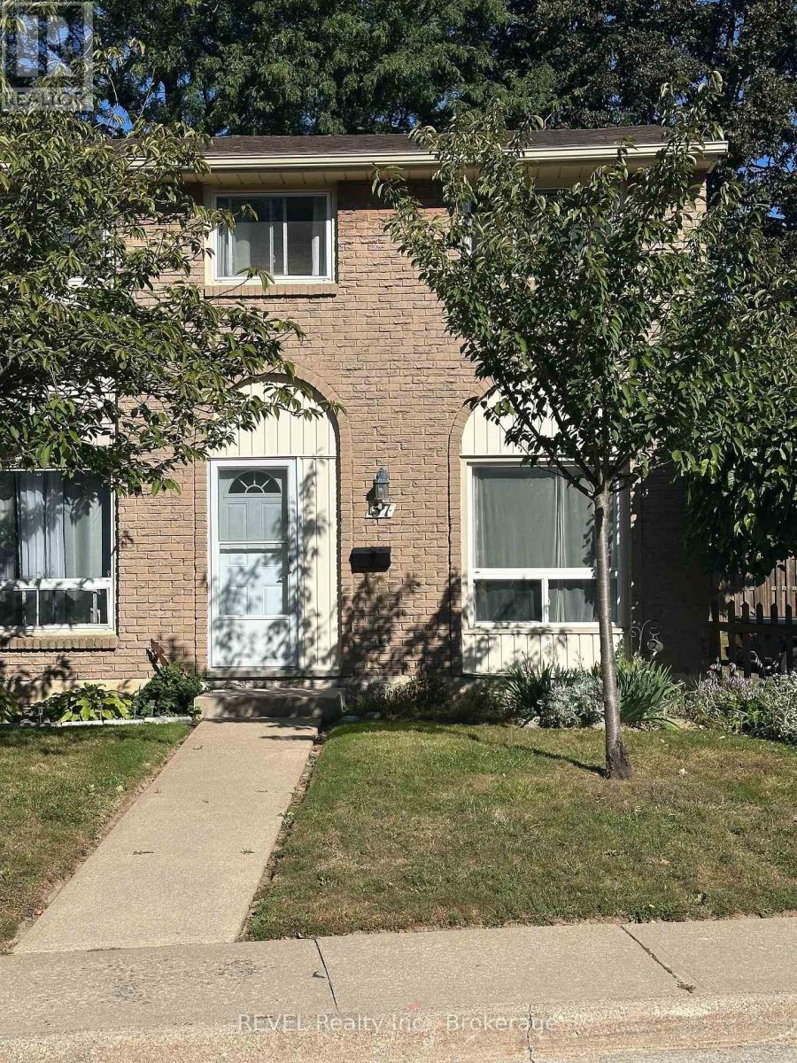57 - 25 LINFIELD DRIVE, St. Catharines, Ontario