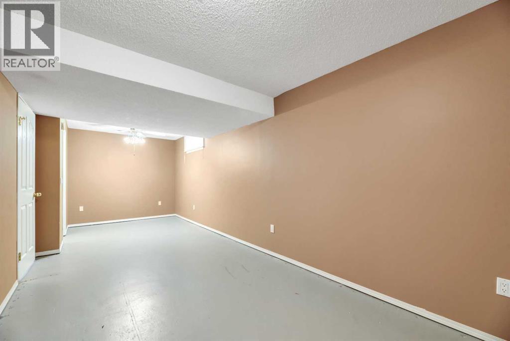 545 Riverbend Drive SE, Calgary, Alberta  T2C 3Y1 - Photo 29 - A2348501
