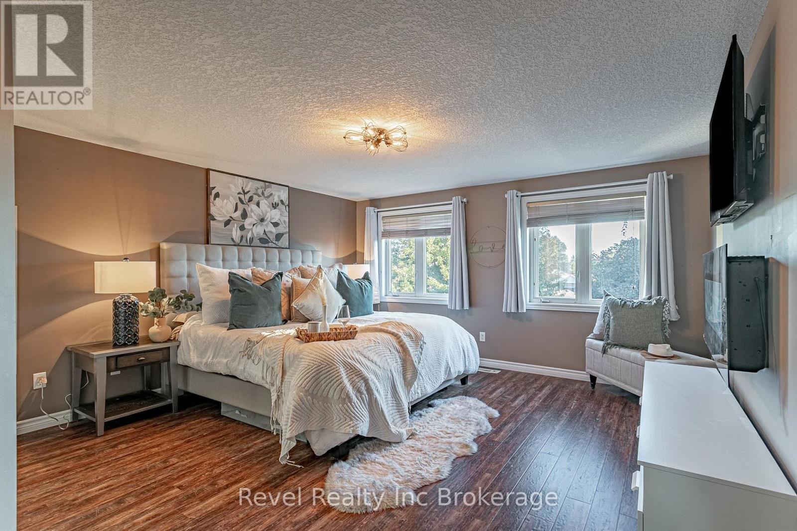 53 Applewood Street, Blandford-Blenheim, Ontario  N0J 1S0 - Photo 22 - X13833616