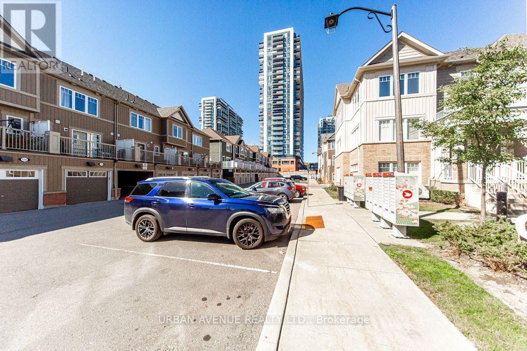 43 - 2500 Hill Rise Court, Oshawa, Ontario  L1L 0M6 - Photo 4 - E13833602