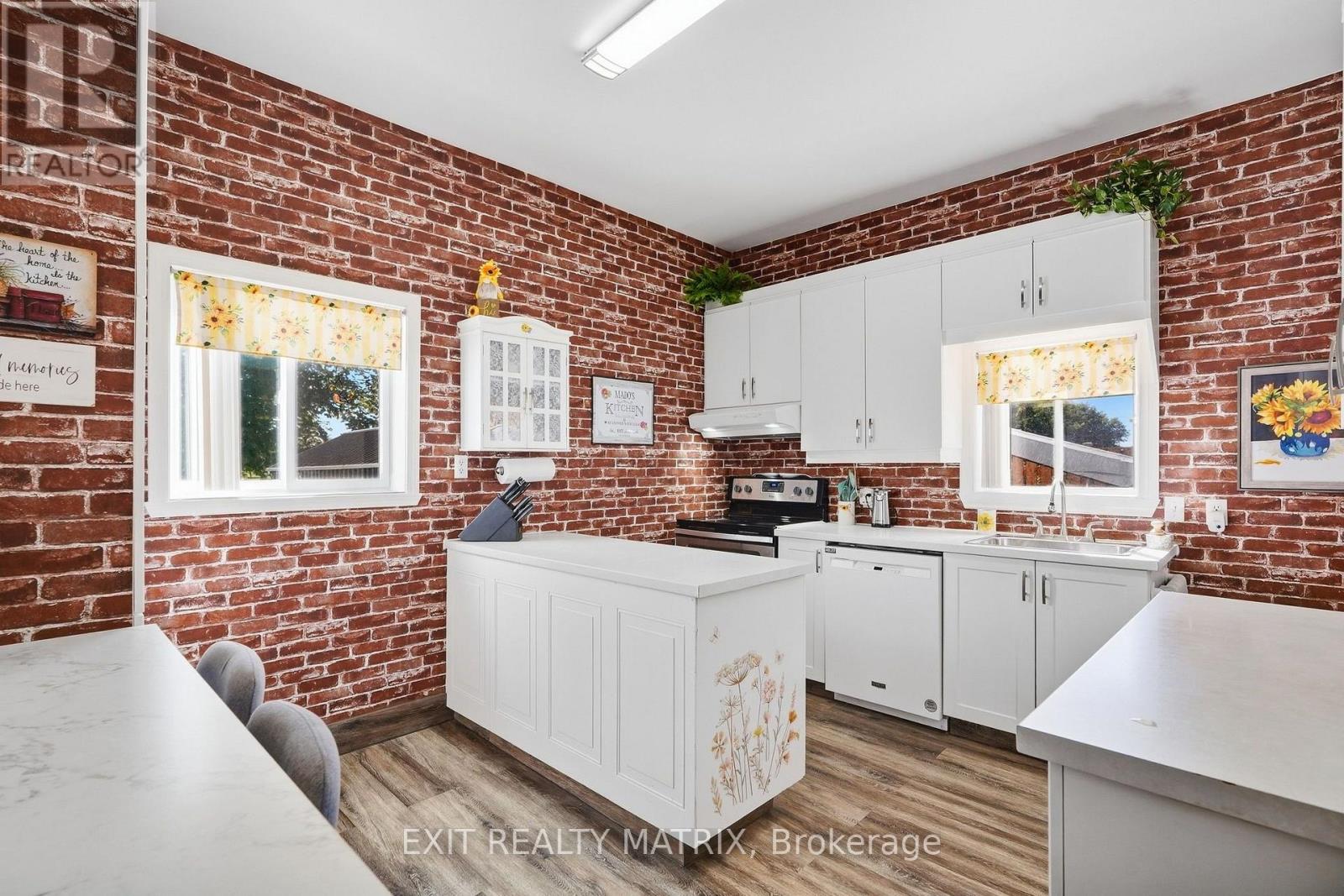 20 Spring Street, North Glengarry, Ontario  K0C 1T0 - Photo 8 - X13833590